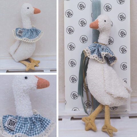 Πασχαλινή Λαμπάδα Χειροποίητη με άσπρο υφασμάτινο παπάκι